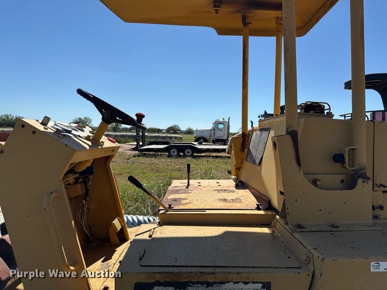 image for item EJ3086 Sakai SV70T single drum vibratory roller