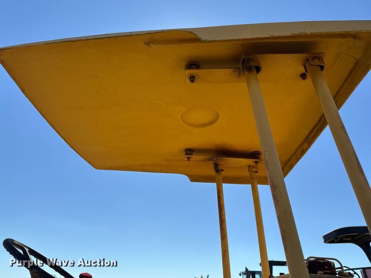 image for item EJ3086 Sakai SV70T single drum vibratory roller