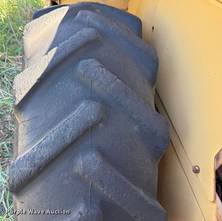 image for item EJ3086 Sakai SV70T single drum vibratory roller