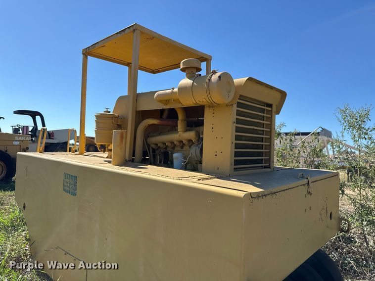 image for item EJ3087 Pneumatic roller