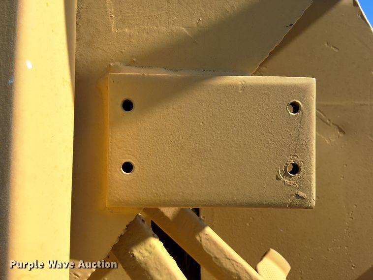 image for item EJ3087 Pneumatic roller