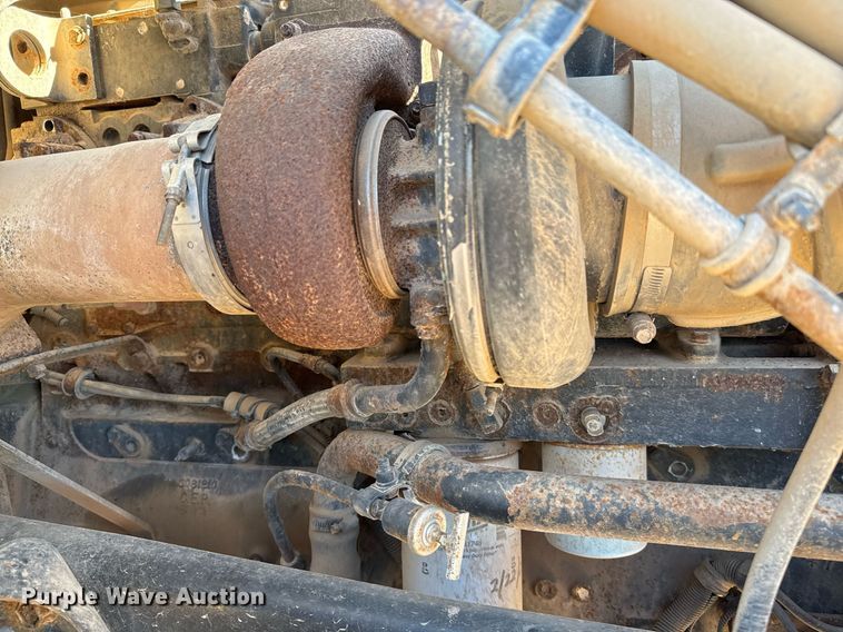 image for item EJ3088 1994 International  8200 tank truck