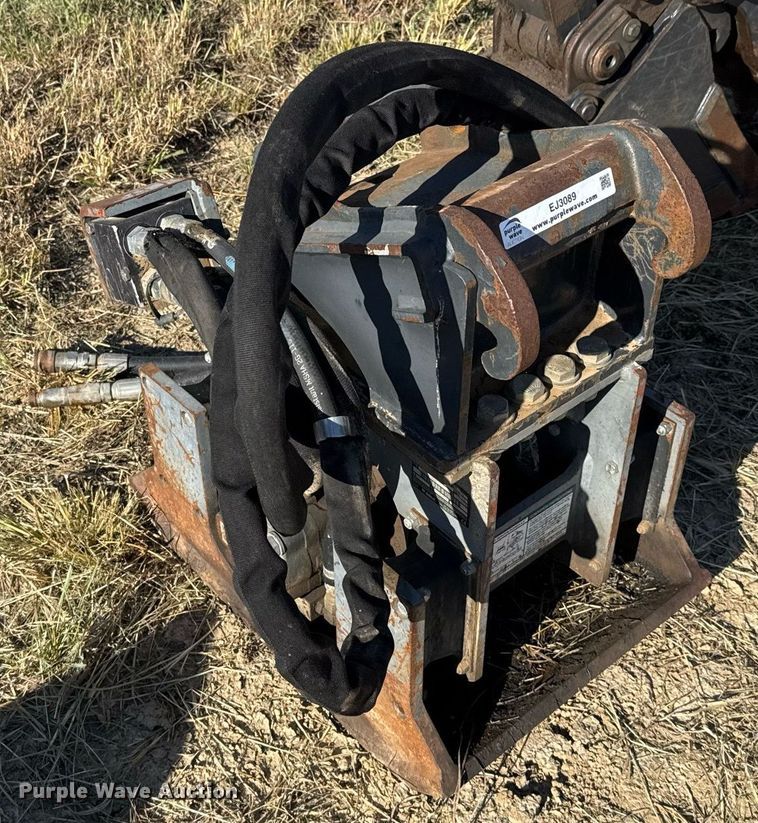 image for item EJ3089 Bobcat PCF34 Vibratory Compactor