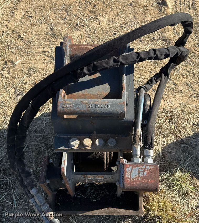 image for item EJ3089 Bobcat PCF34 Vibratory Compactor