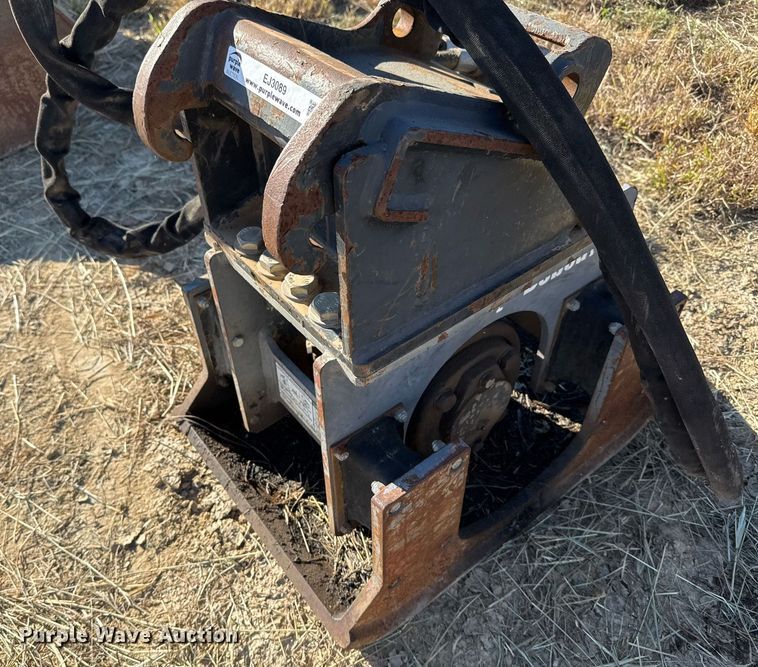 image for item EJ3089 Bobcat PCF34 Vibratory Compactor