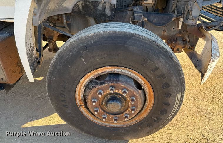 image for item EJ3090 1991 Ford F900 dump truck