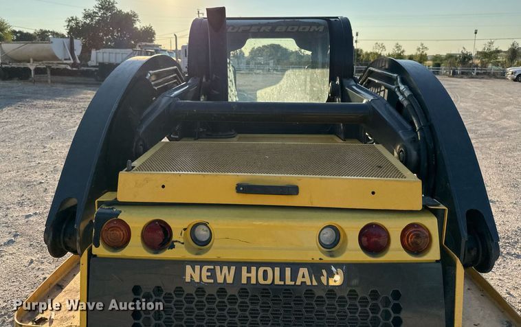 image for item EJ3092 2016 New Holland L228 skid steer loader