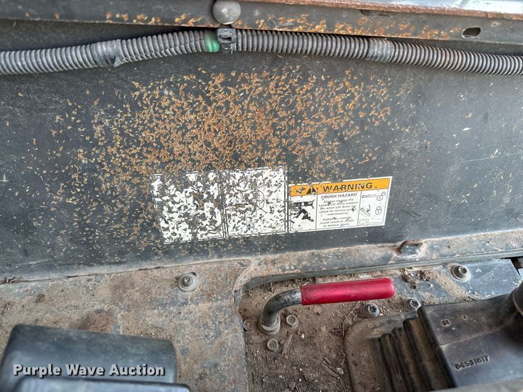 image for item EJ3092 2016 New Holland L228 skid steer loader