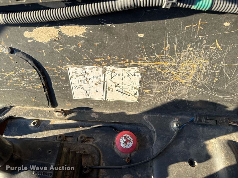 image for item EJ3092 2016 New Holland L228 skid steer loader