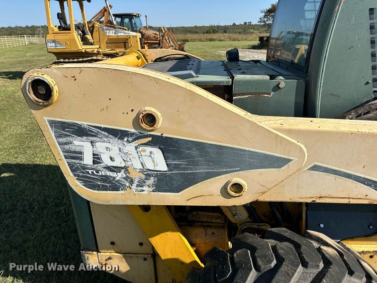 image for item EJ4858 2005 Gehl 7810 skid steer loader