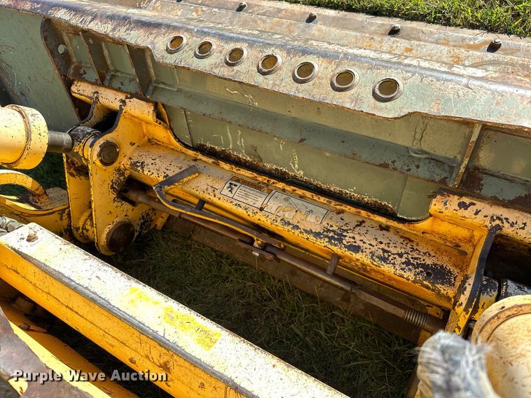 image for item EJ4858 2005 Gehl 7810 skid steer loader