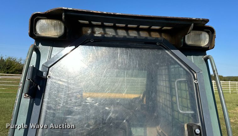 image for item EJ4858 2005 Gehl 7810 skid steer loader