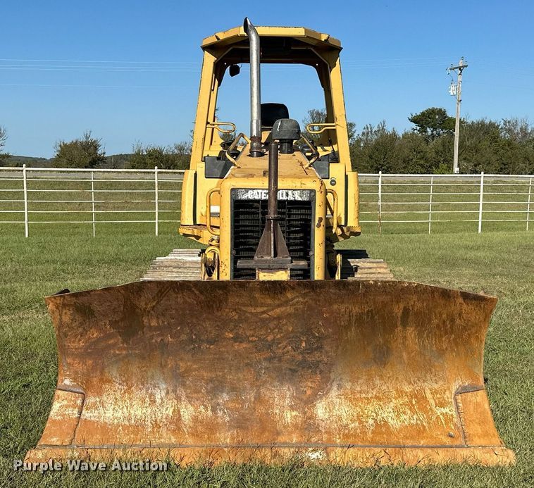 image for item EJ4859 2004 Caterpillar  D4G XL dozer