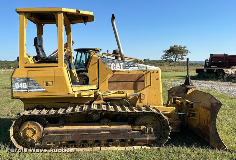 image for item EJ4859 2004 Caterpillar  D4G XL dozer