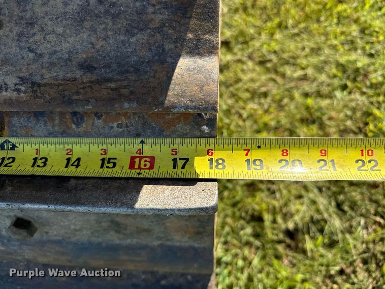 image for item EJ4859 2004 Caterpillar  D4G XL dozer