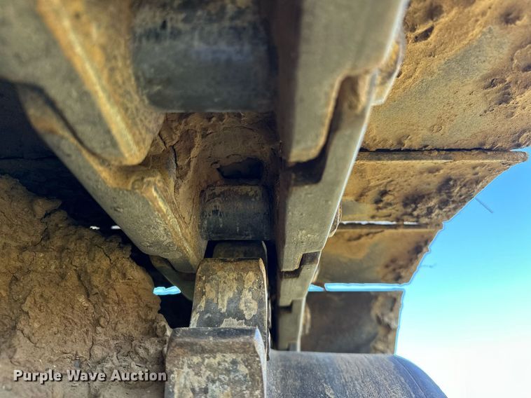 image for item EJ4859 2004 Caterpillar  D4G XL dozer