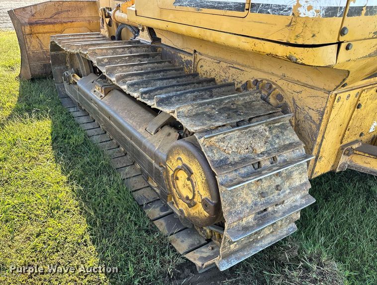 image for item EJ4859 2004 Caterpillar  D4G XL dozer