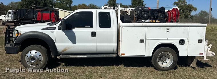 image for item EJ4864 2011 Ford F450 Super Duty XL utility / service truck