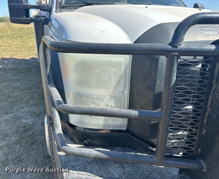 image for item EJ4864 2011 Ford F450 Super Duty XL utility / service truck