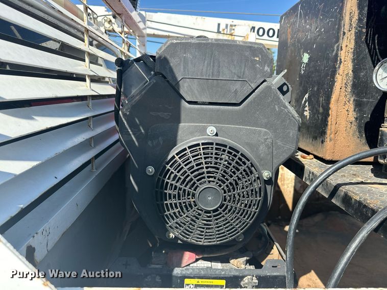 image for item EJ4864 2011 Ford F450 Super Duty XL utility / service truck