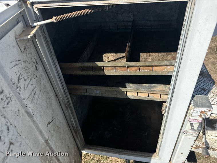 image for item EJ4864 2011 Ford F450 Super Duty XL utility / service truck