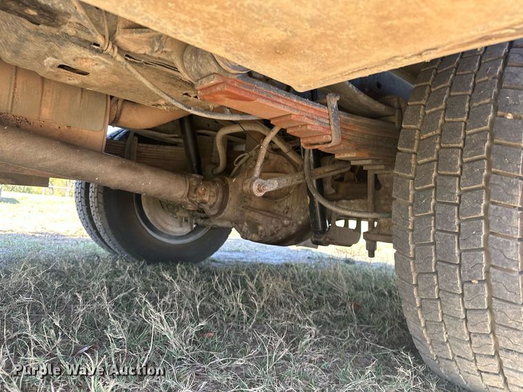 image for item EJ4864 2011 Ford F450 Super Duty XL utility / service truck