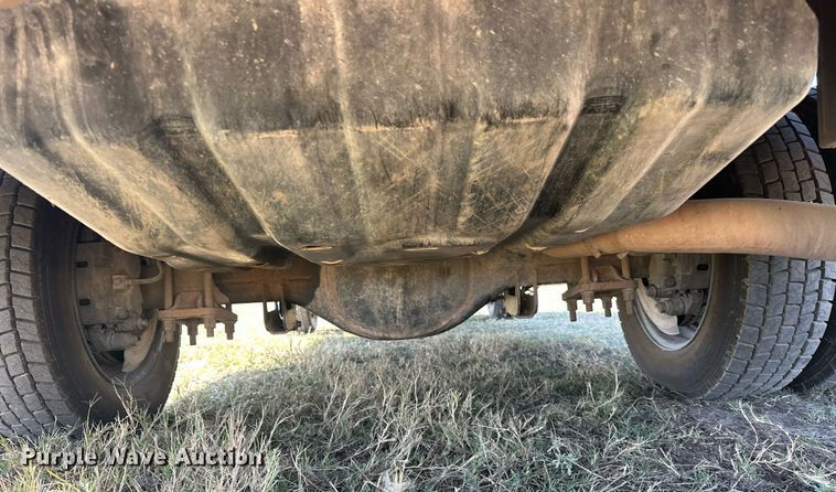 image for item EJ4864 2011 Ford F450 Super Duty XL utility / service truck