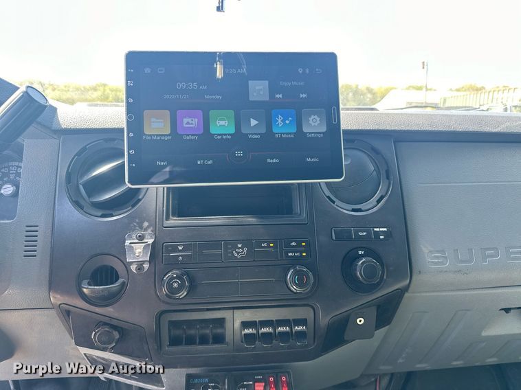 image for item EJ4864 2011 Ford F450 Super Duty XL utility / service truck