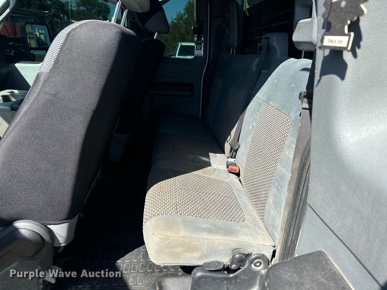 image for item EJ4864 2011 Ford F450 Super Duty XL utility / service truck