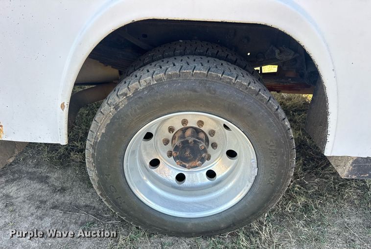 image for item EJ4864 2011 Ford F450 Super Duty XL utility / service truck