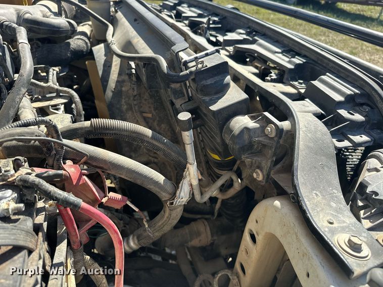 image for item EJ4864 2011 Ford F450 Super Duty XL utility / service truck