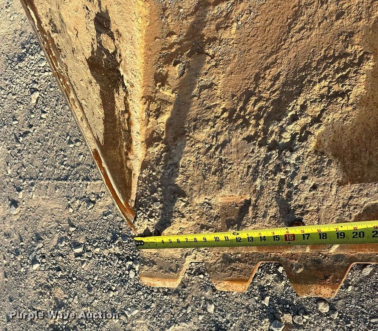 image for item EJ4894 2020 John Deere 333G tracked skid steer loader