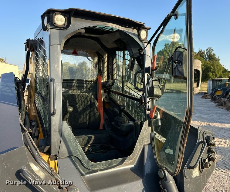 image for item EJ4894 2020 John Deere 333G tracked skid steer loader