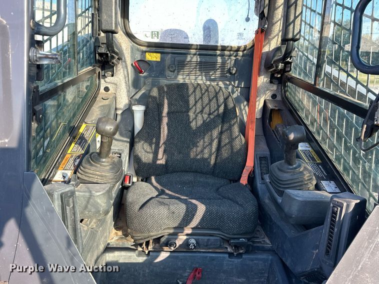 image for item EJ4894 2020 John Deere 333G tracked skid steer loader