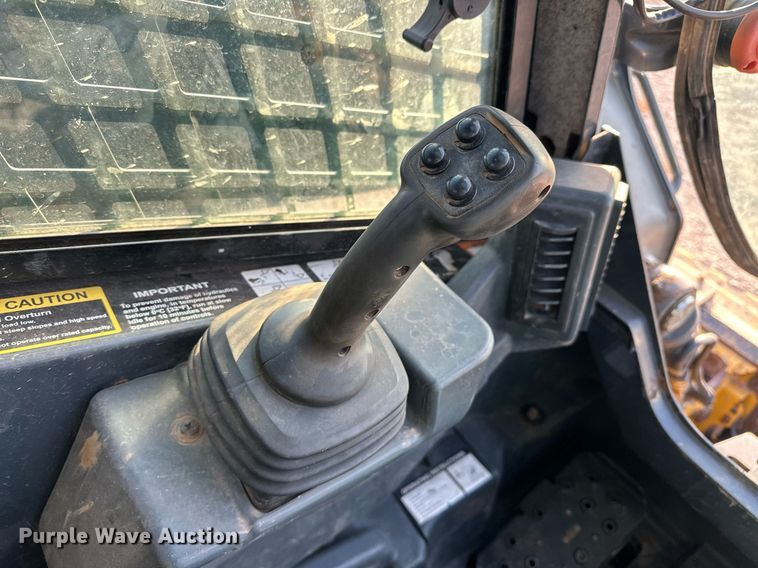 image for item EJ4894 2020 John Deere 333G tracked skid steer loader