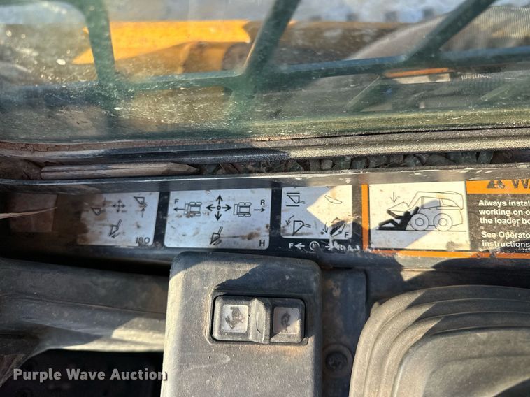 image for item EJ4894 2020 John Deere 333G tracked skid steer loader