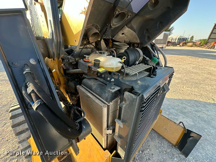 image for item EJ4894 2020 John Deere 333G tracked skid steer loader