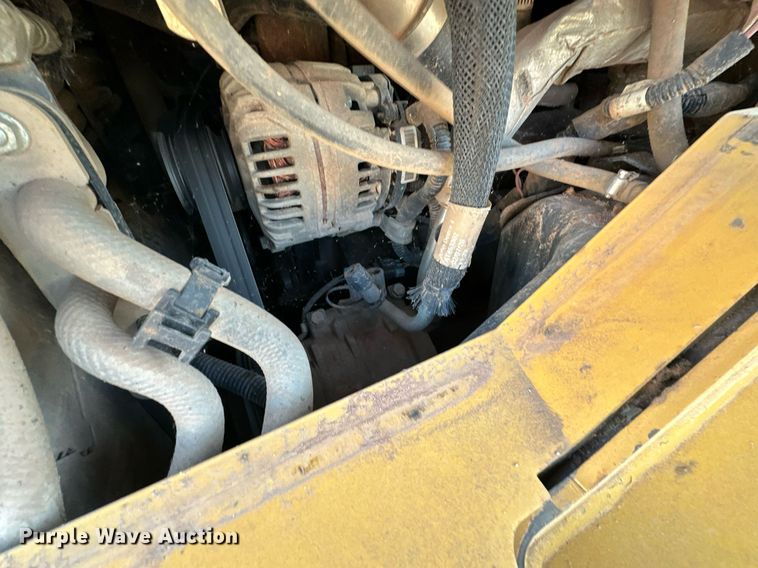 image for item EJ4894 2020 John Deere 333G tracked skid steer loader