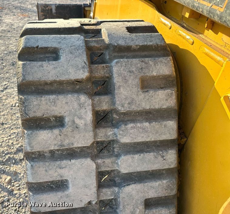 image for item EJ4894 2020 John Deere 333G tracked skid steer loader