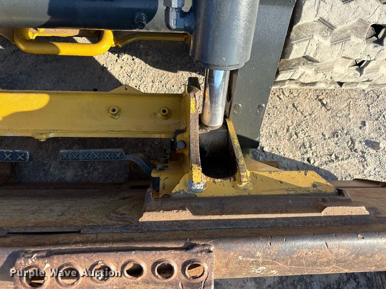 image for item EJ4895 2019 John Deere 333G tracked skid steer loader