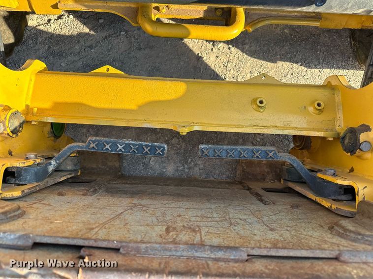 image for item EJ4895 2019 John Deere 333G tracked skid steer loader