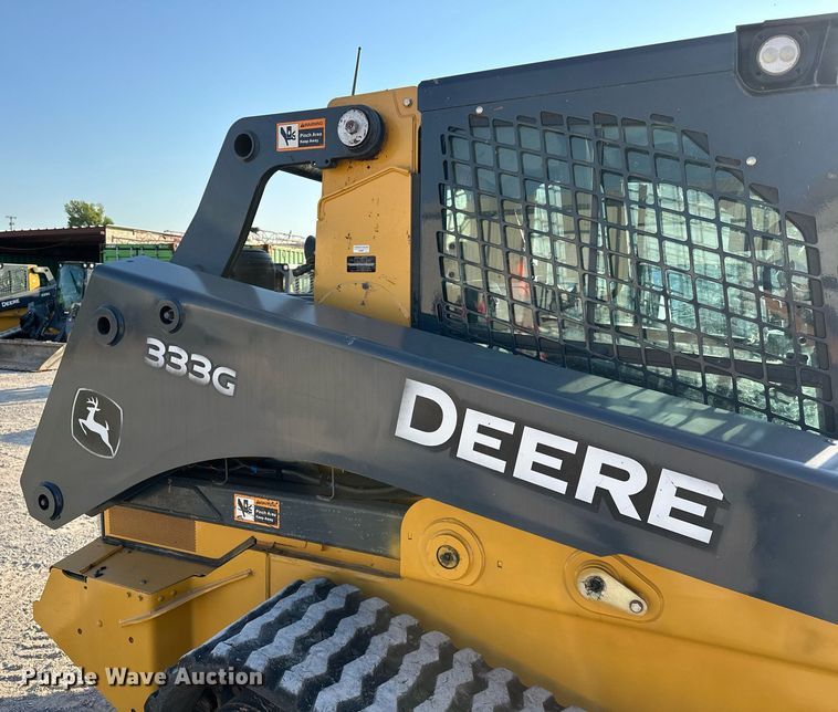 image for item EJ4895 2019 John Deere 333G tracked skid steer loader