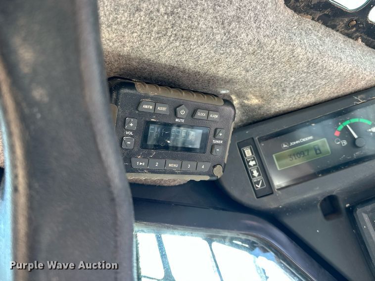 image for item EJ4895 2019 John Deere 333G tracked skid steer loader