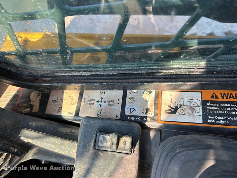 image for item EJ4895 2019 John Deere 333G tracked skid steer loader