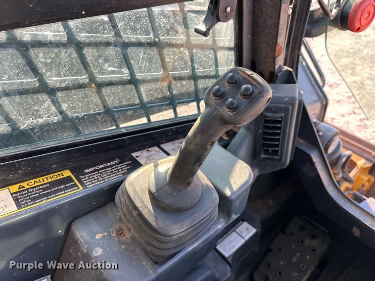 image for item EJ4895 2019 John Deere 333G tracked skid steer loader