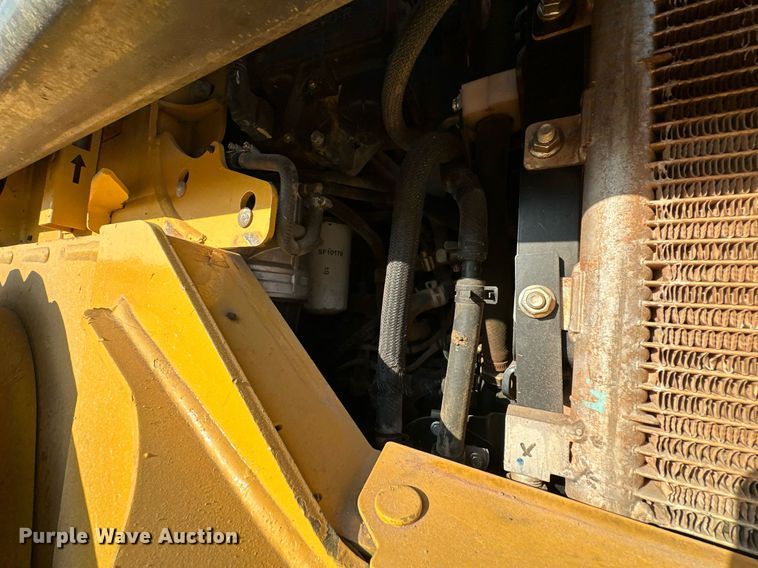 image for item EJ4895 2019 John Deere 333G tracked skid steer loader