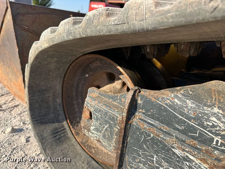 image for item EJ4895 2019 John Deere 333G tracked skid steer loader