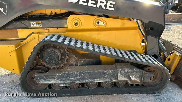 image for item EJ4895 2019 John Deere 333G tracked skid steer loader