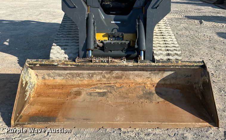 image for item EJ4896 2015 John Deere 333E tracked skid steer loader