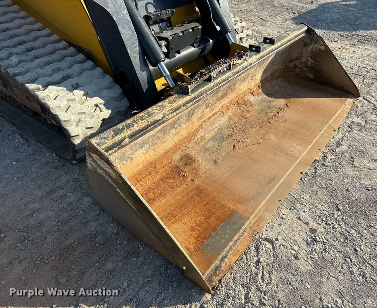 image for item EJ4896 2015 John Deere 333E tracked skid steer loader